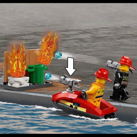 Lego 60215 - New in Box - Factory Sealed - Picture 6 of 7